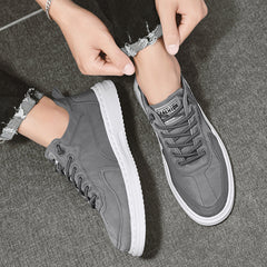 Men’s Lace-Up Canvas Sneakers – Letter Print Platform Shoes