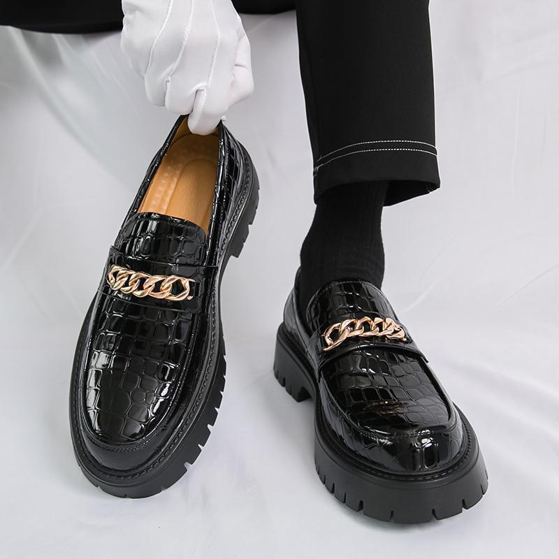 Men’s Autumn Leather Loafers – Thick Bottom Crocodile Pattern Shoes